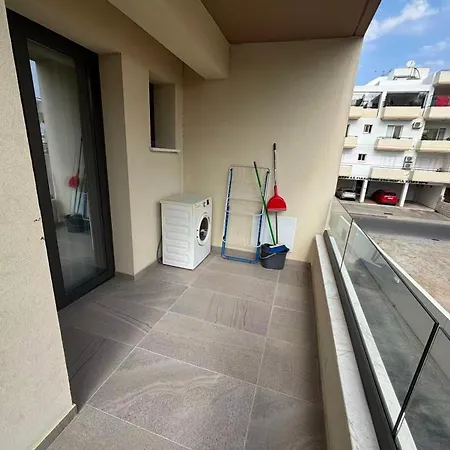 Mordern 2bd Perfect For Family Or Group Apartman