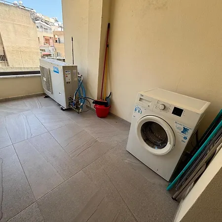 Mordern 2bd Perfect For Family Or Group * ラルナカ