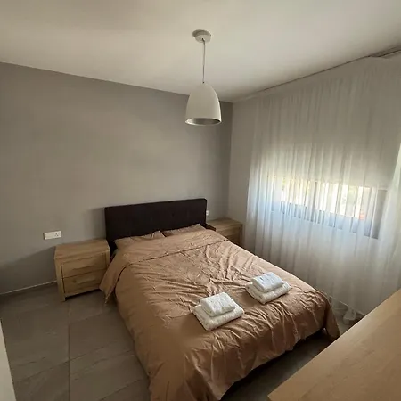 Mordern 2bd Perfect For Family Or Group Apartman Lárnaka